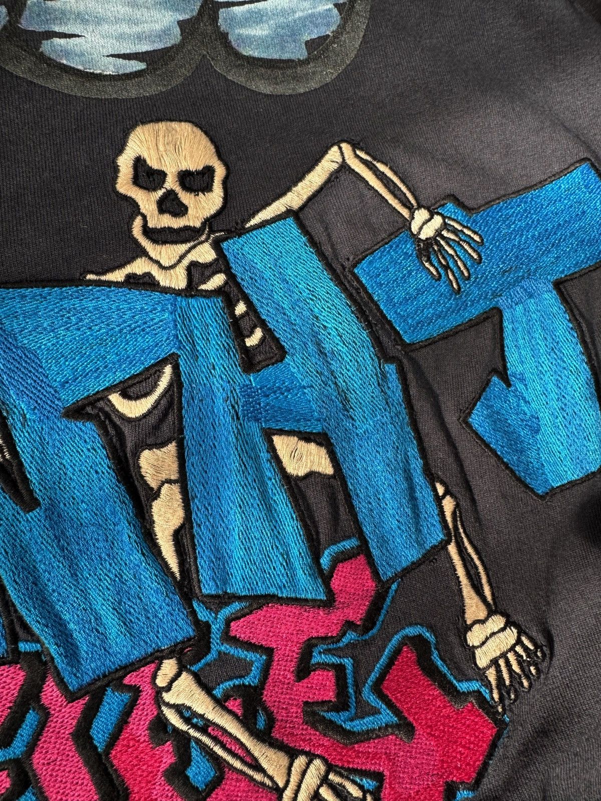 Off-White Off-White Graffiti Pupp Skate Long Sleeve Size US M / EU 48-50 / 2 - 8 Thumbnail