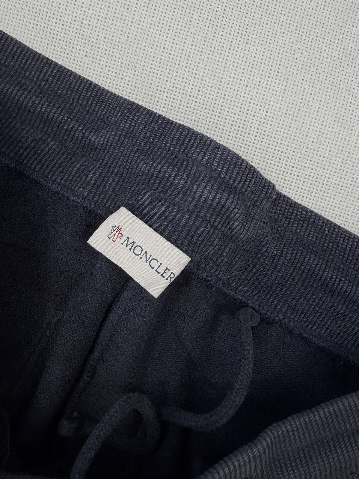Moncler Moncler Small Logo Patch Pants + Stripes Size US 30 / EU 46 - 4 Thumbnail