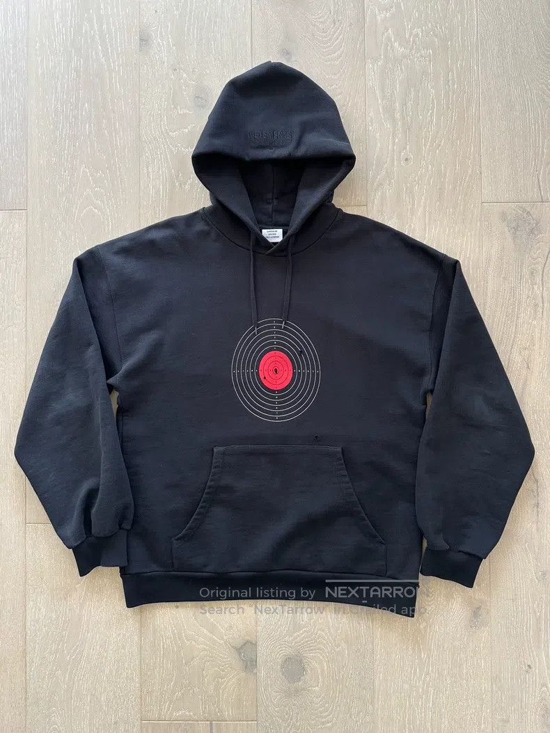 Vetements Vetements Target Print Bullet Hole Destroyed Hoodie Size US S / EU 44-46 / 1 - 1 Thumbnail