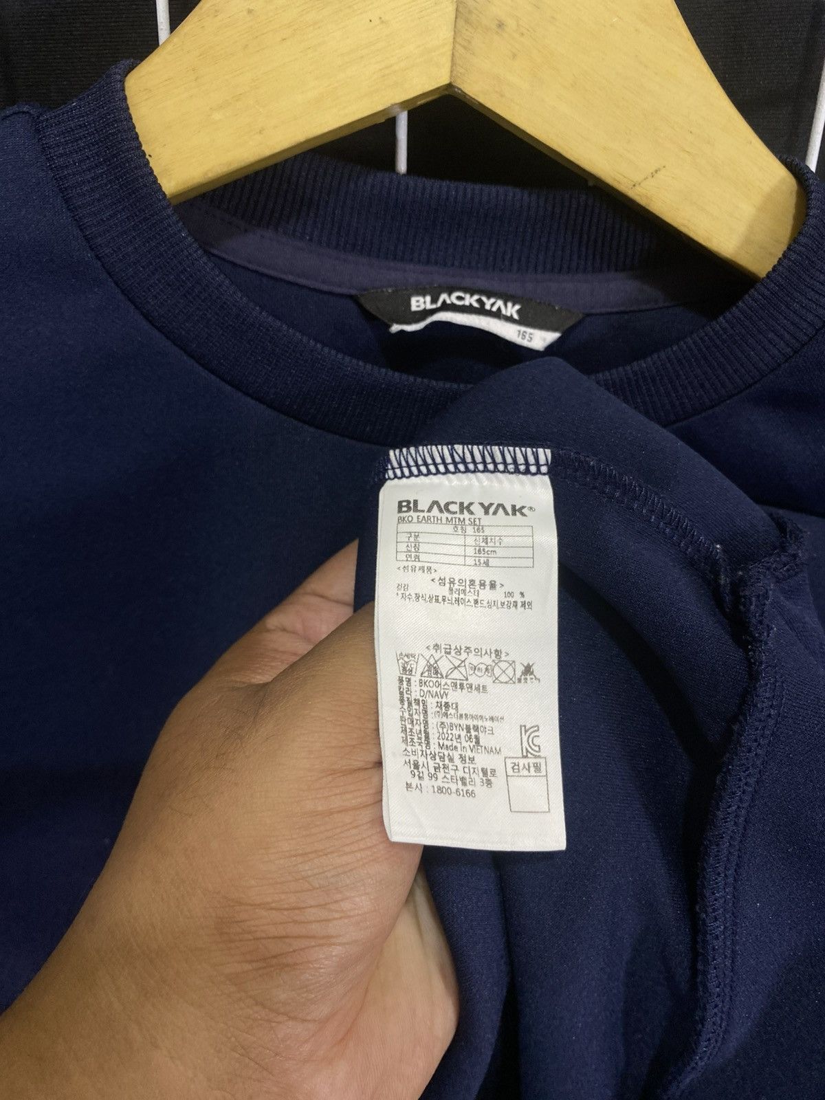 BLACKYAK BLACKYAK NAVY BLUE SWEATSHIRT CREWNECK Size US S / EU 44-46 / 1 - 4 Thumbnail