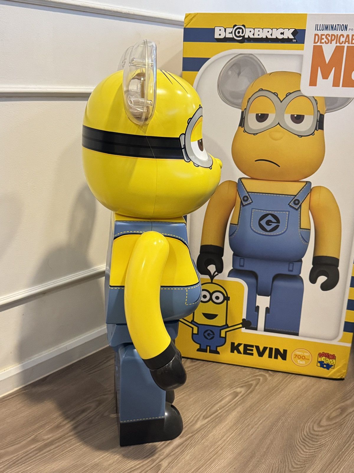 Other Bearbrick x Descipable Me Kevin 1000% Size ONE SIZE - 4 Thumbnail