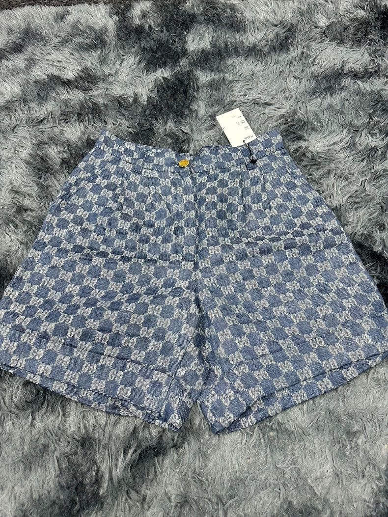 Gucci Gucci Full-print denim shorts 2502-Nextarrow Size US 26 / EU 42 - 1 Thumbnail