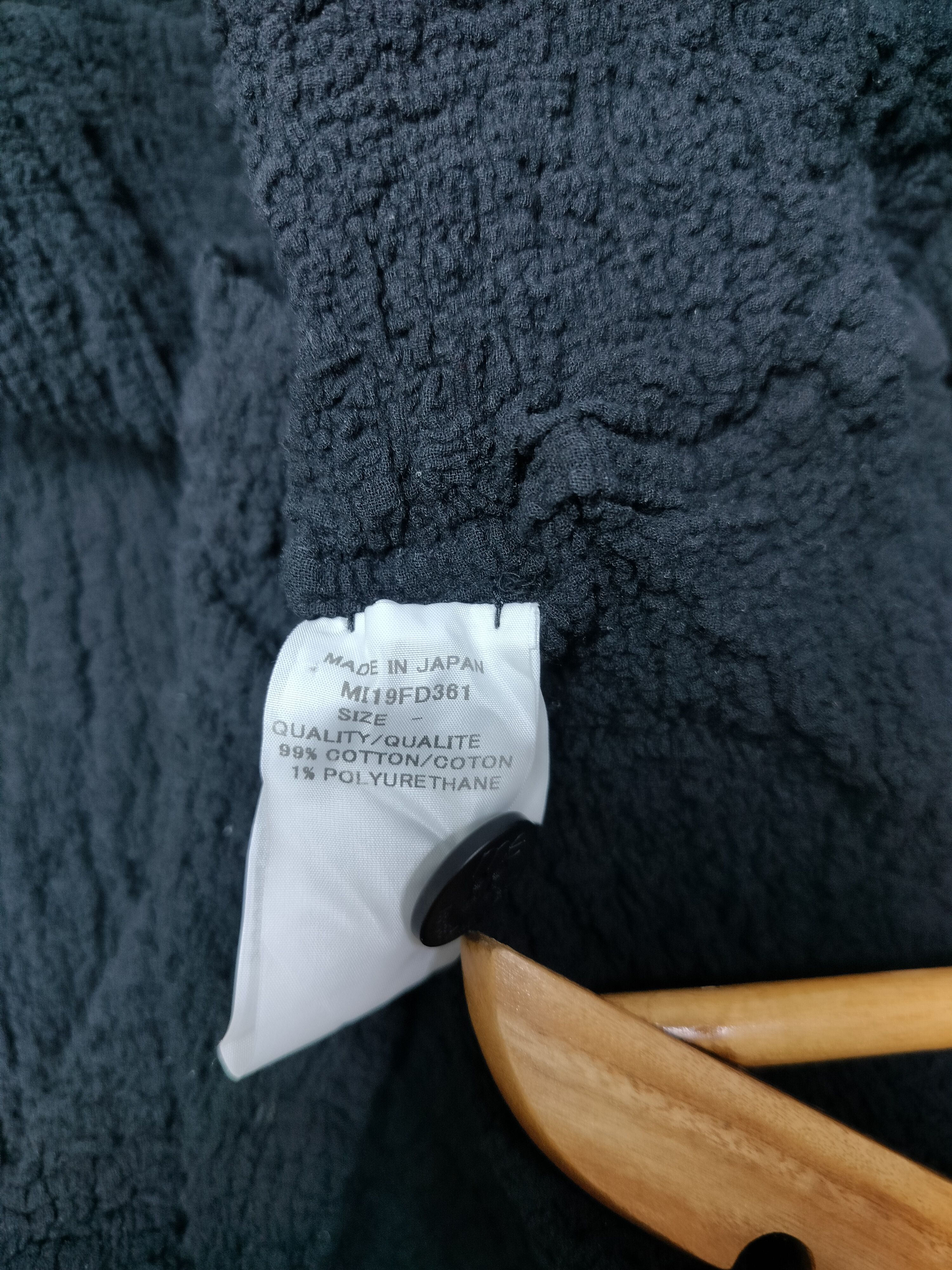 Issey Miyake Issey Miyake Me Cauliflower Pleated Black Cardigan Size ONE SIZE - 8 Thumbnail