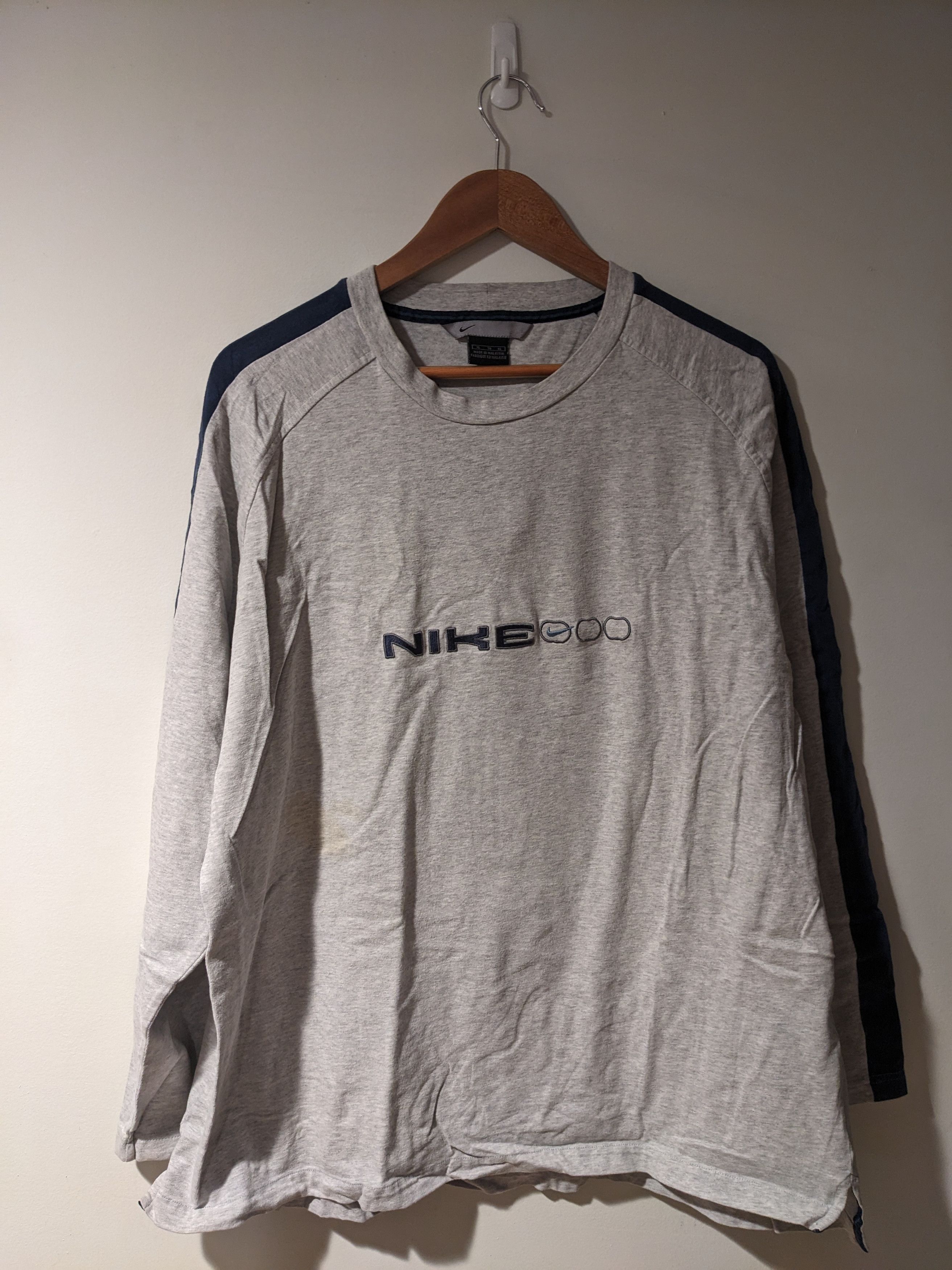 Nike × Vintage Vintage Y2K Nike Spell Out Mini Swoosh Long Sleeve T-shirt Size US XL / EU 56 / 4 - 1 Thumbnail