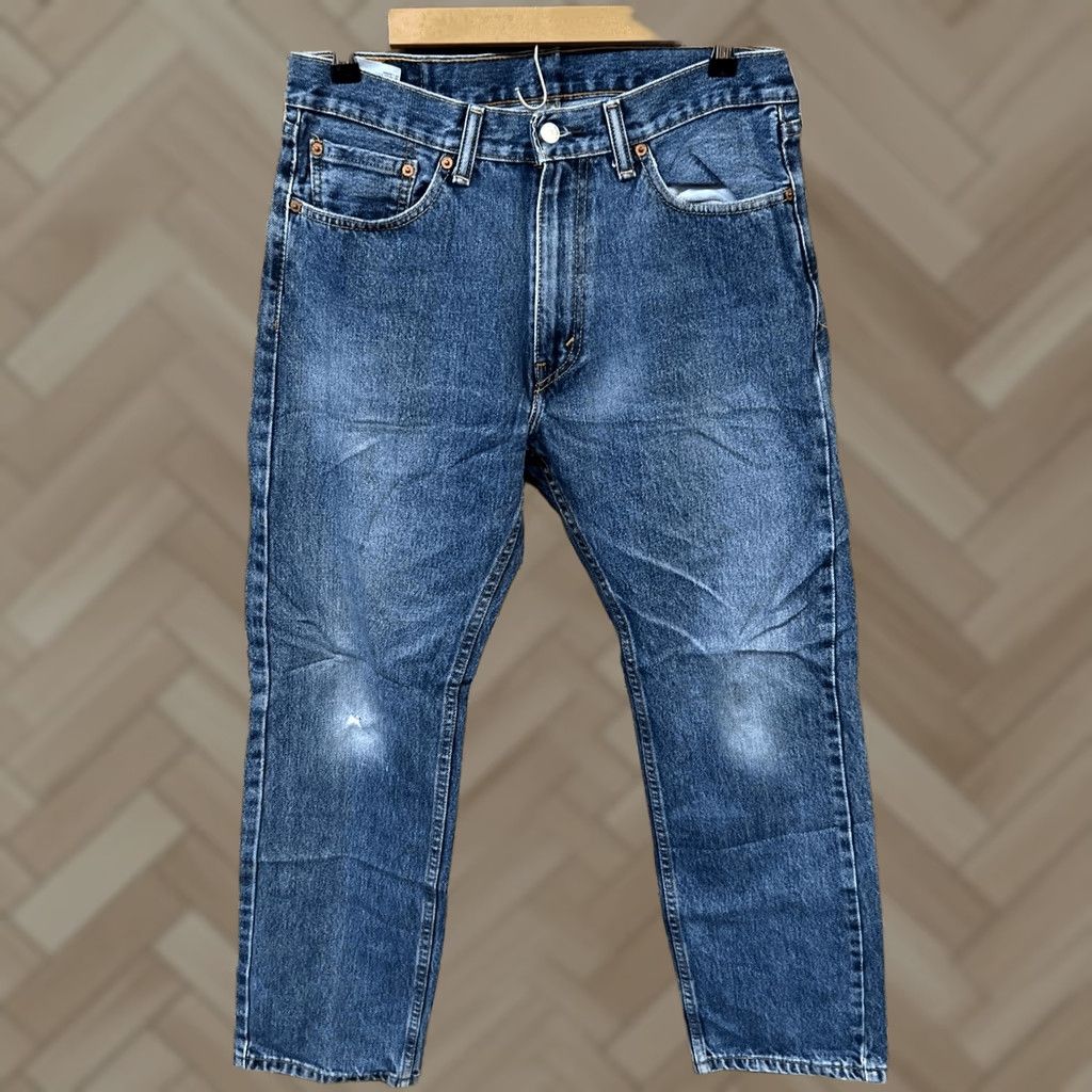 Levi's Levi's 505 Regular Fit Jeans Blue 33x30 Cotton Blend Stretch 5-Pocket Denim Zipper Button Mens Jeans Regular Distressed? (remove question) Size US 33 - 1 Thumbnail