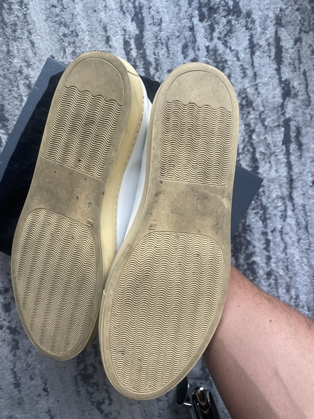 Common Projects COMMON PROJECTS ACHILLES MID WHITE w VINTAGE SOLE US11/44 Size US 11 / EU 44 - 9 Thumbnail