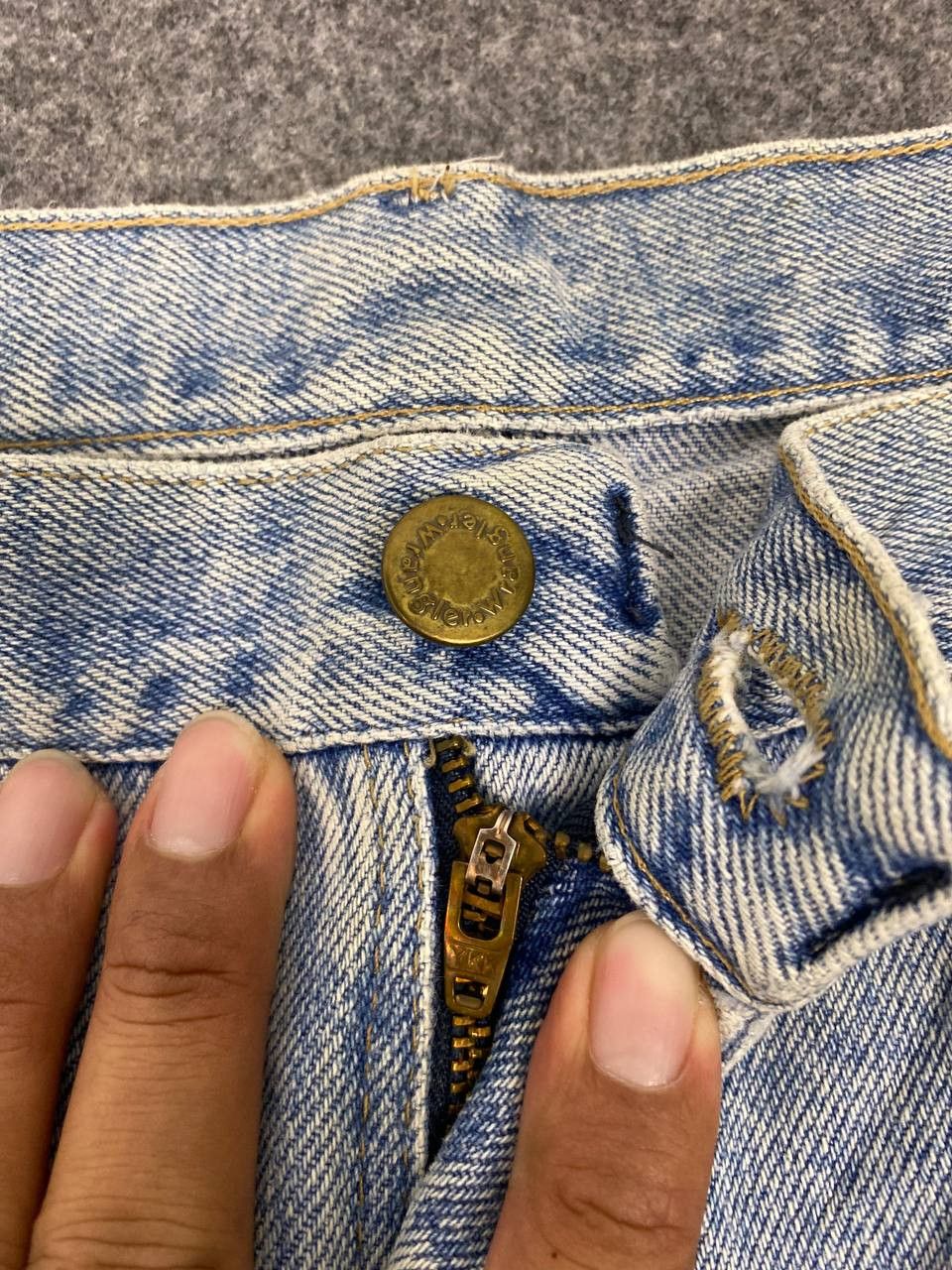 Wrangler vintage wrangler regular fit distressed denim Size US 40 / EU 56 - 10 Thumbnail