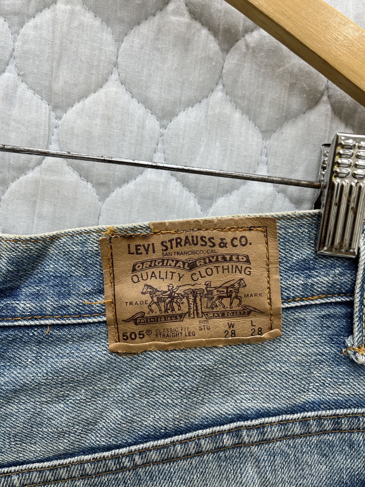 Levi's 🔥🔥🔥STEALS LEVIS CUSTOM SKIRTS Size 29" - 11 Thumbnail