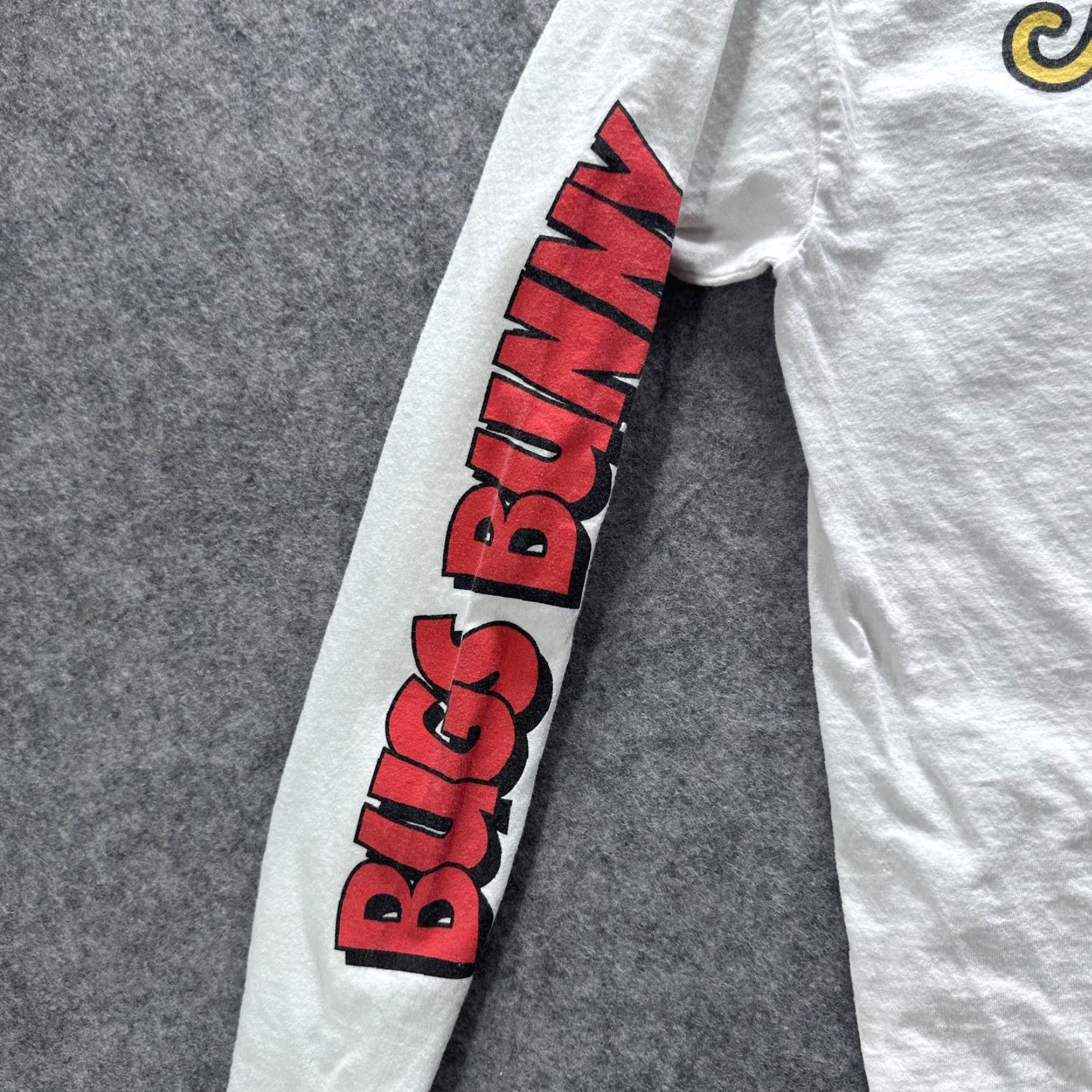 Vintage Bugs Bunny Shirt Mens L White Thats All Folks Long Sleeve Crewneck Graphic Tee Size US L / EU 52-54 / 3 - 4 Thumbnail