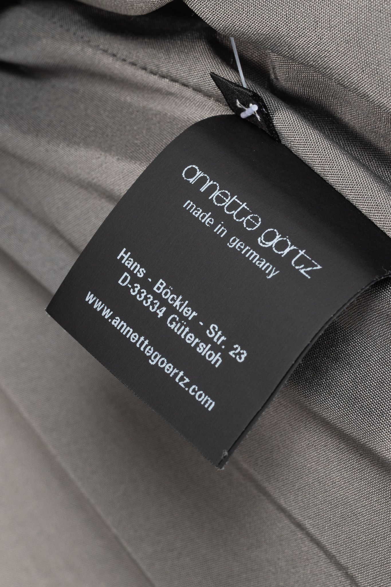 Annette Gortz Annette Gortz AW14 Clyde Grey Waxed Pebble-Texture Coat Size XL / US 12-14 / IT 48-50 - 12 Thumbnail