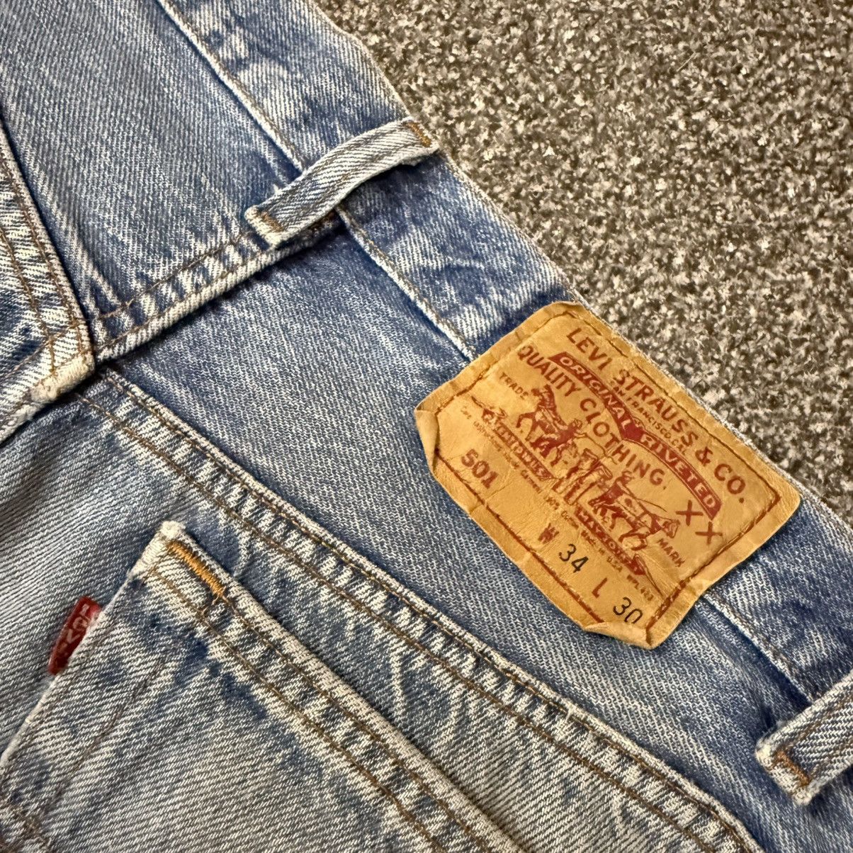 Levi's Y2K Style Levis 501 Acid Wash Ripped Denim Size US 34 / EU 50 - 9 Thumbnail