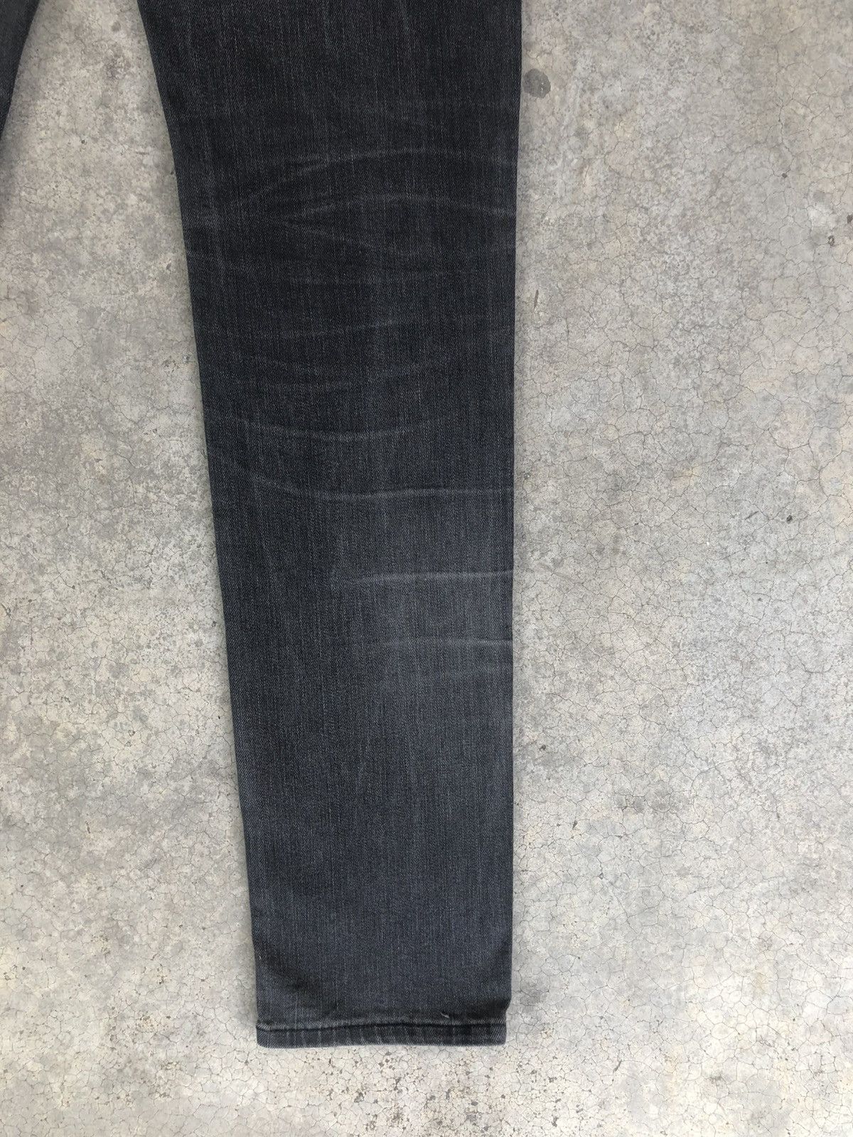 Acne Studios Acne Studios Jeans Distressee Jeans Size US 31 - 12 Thumbnail
