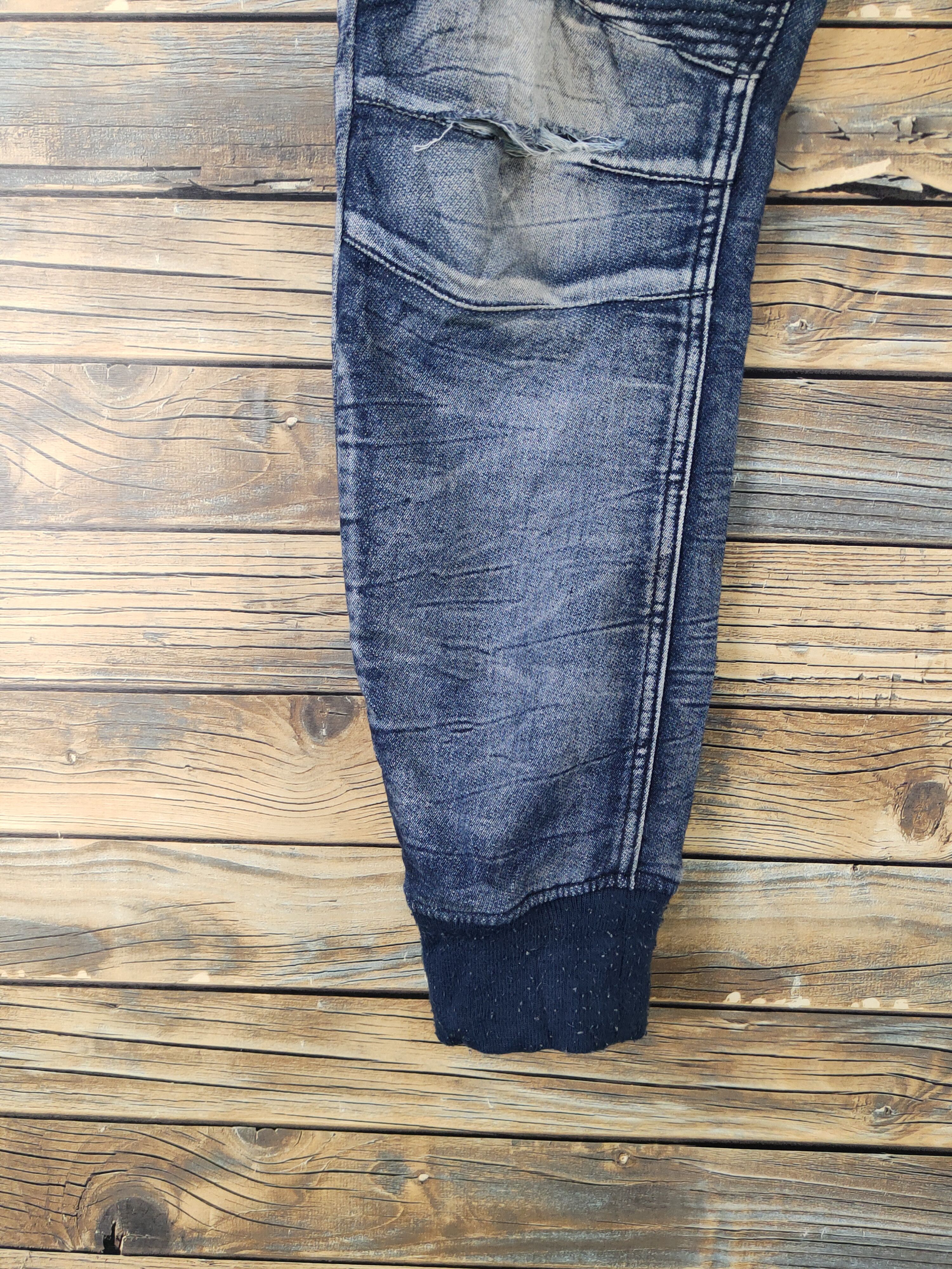 Japanese Brand Vence Exchange Blue Distressed Ripped Jogger Jeans #W2079 Size US 31 - 4 Thumbnail