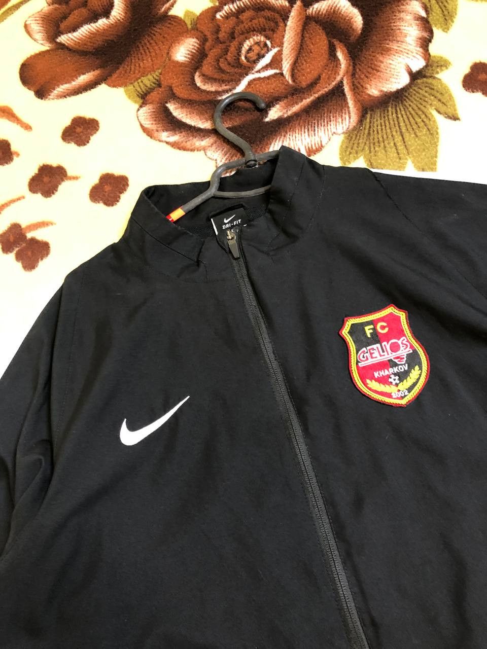 Nike Vintage 80s Nike Embroidered Windbreaker Jacket Men's Size US XL / EU 56 / 4 - 4 Thumbnail