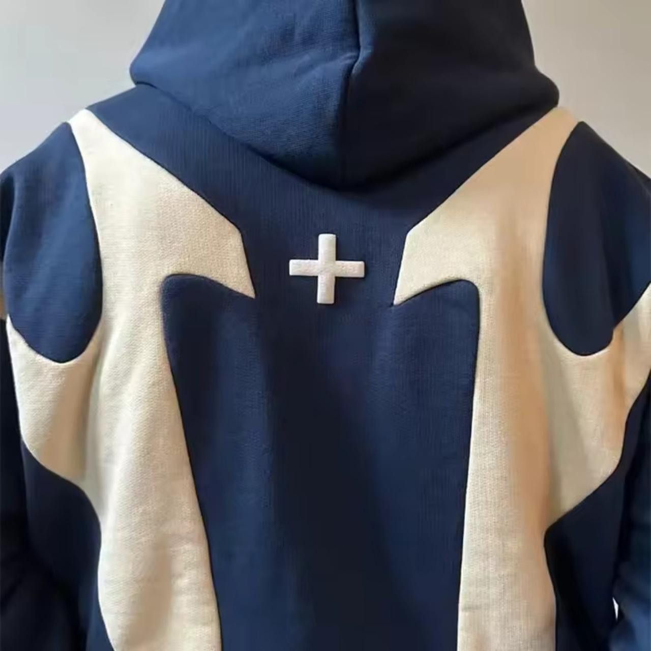 H&M American Retro SS25 I Devil Pattern Hoodie Size US M / EU 48-50 / 2 - 4 Thumbnail
