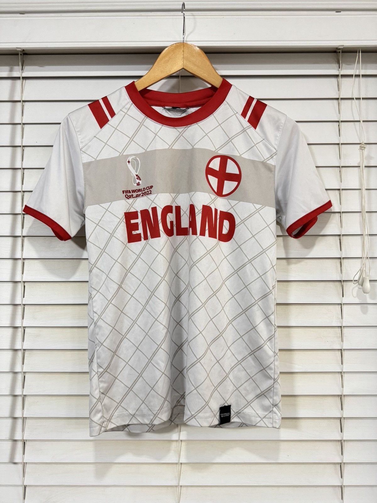 Other FIFA World Cup 2022 England Jersey 🏴󠁧󠁢󠁥󠁮󠁧󠁿 Size US XS / EU 42 / 0 - 1 Thumbnail