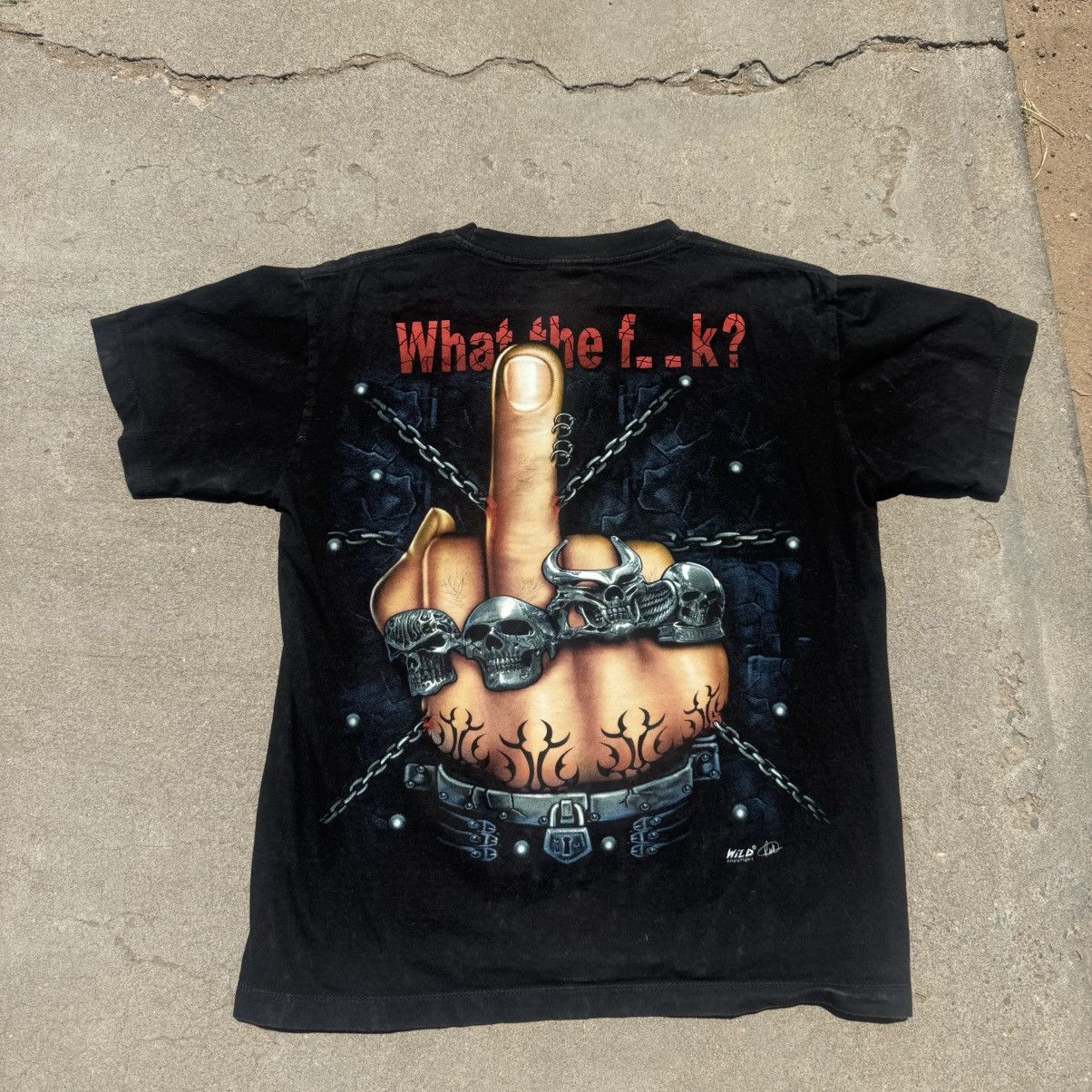 Gildan Middle finger shirt Size US M / EU 48-50 / 2 - 4 Thumbnail