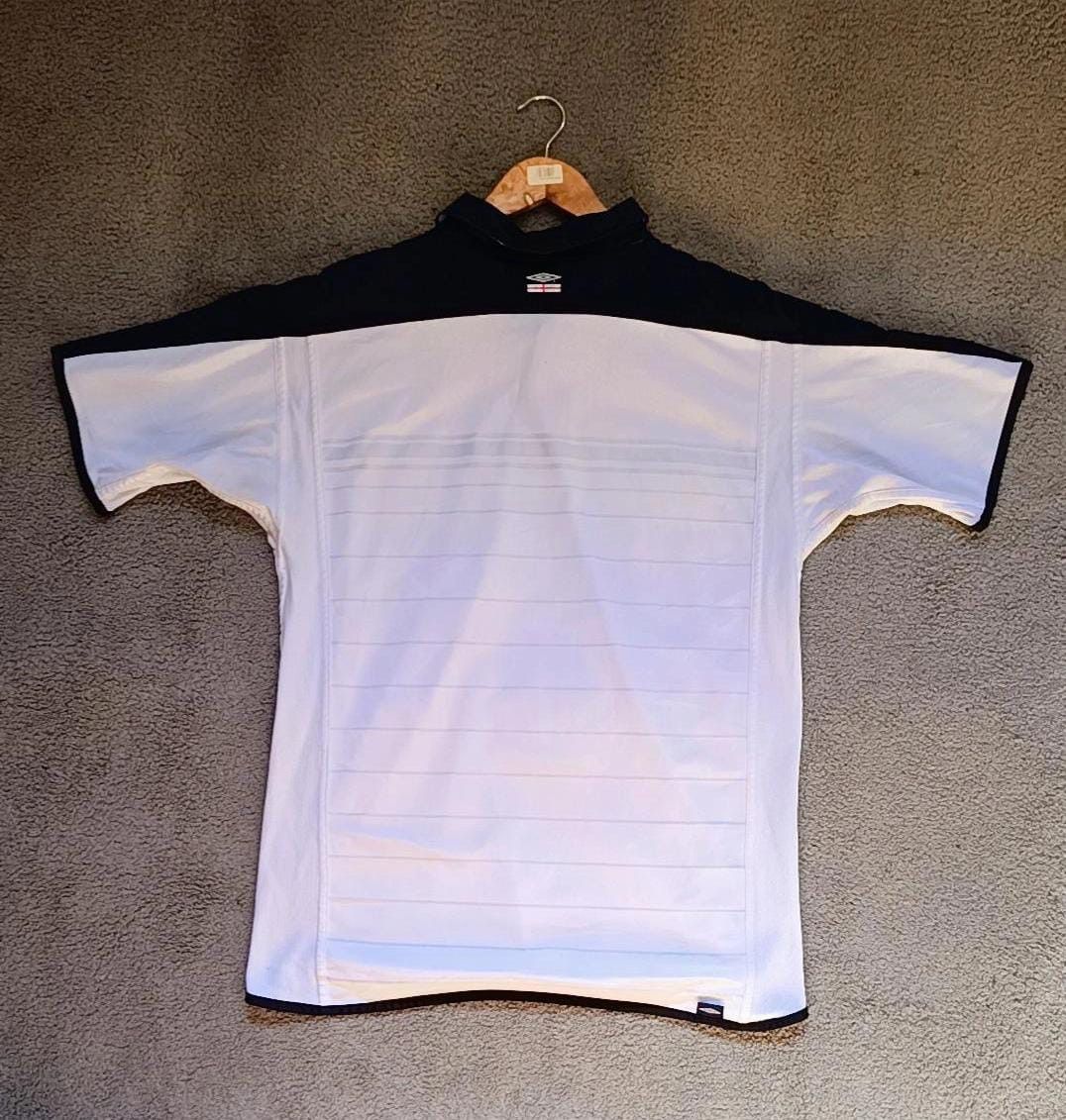 Umbro England Umbro 2002 Reversible Jersey – Rare Authentic Size US L / EU 52-54 / 3 - 4 Thumbnail