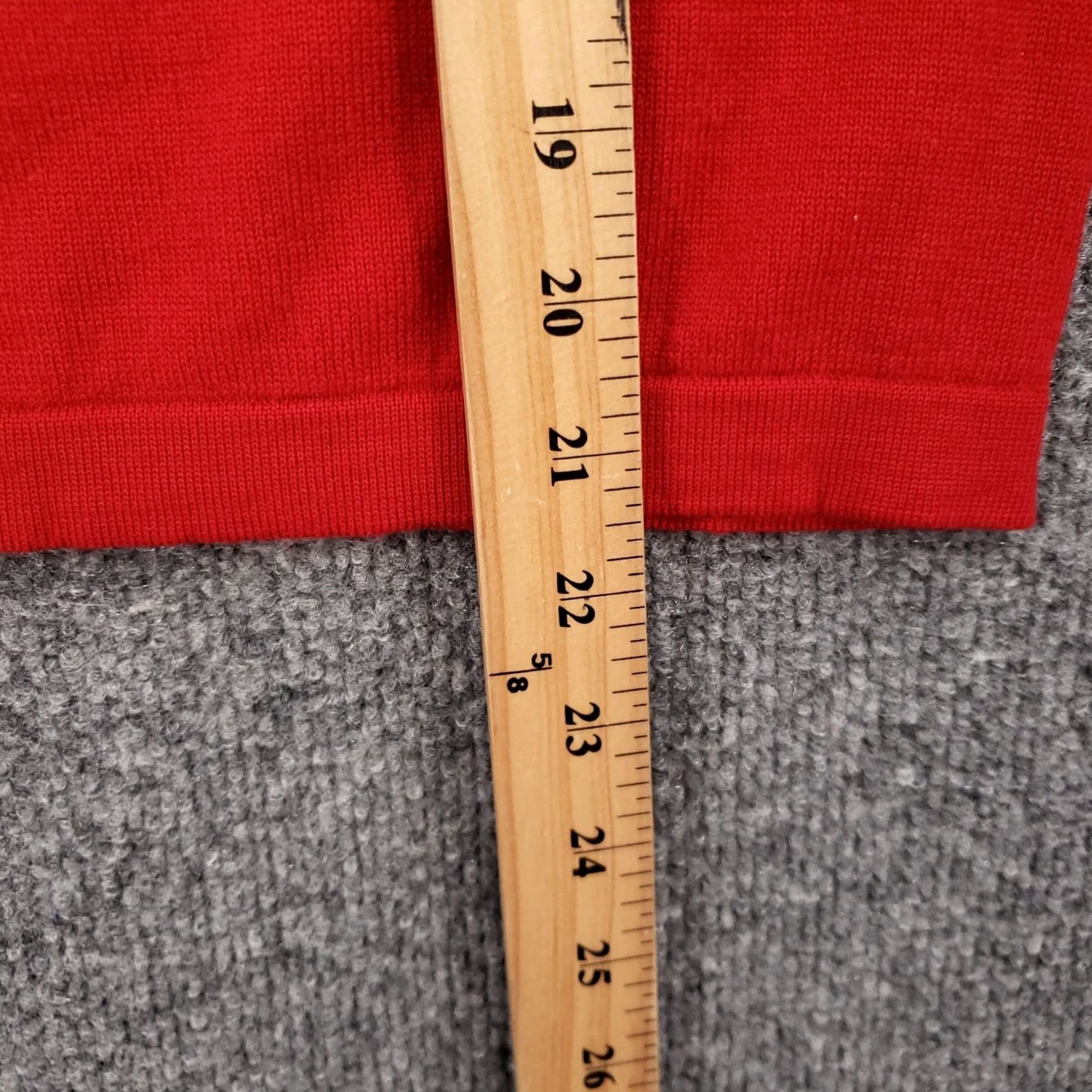 Ellen Tracy VINTAGE Ellen Tracy Sweater Womens Petite Small Red Merino Wool USA 90s Size S / US 4 / IT 40 - 5 Thumbnail