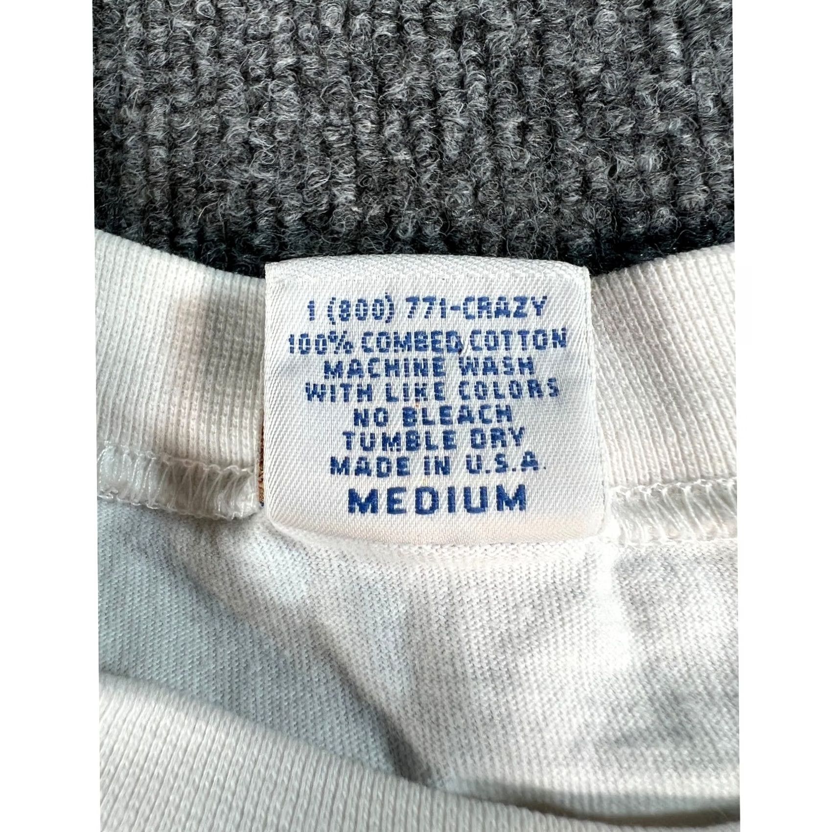 Vintage VINTAGE Crazy Shirt T-Shirt Long Sleeve Mens M White Vail Mountain Logo 90s Outdoor Skiing USA Made Black? Size US M / EU 48-50 / 2 - 7 Thumbnail