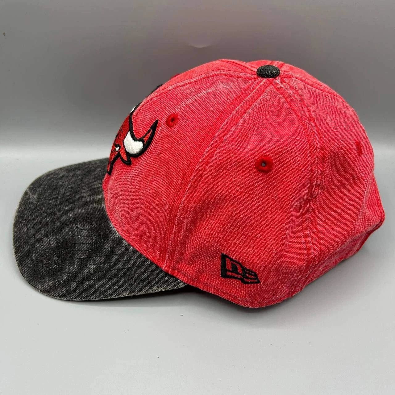 New Era Chicago Bulls Hat Men Washed Embroidered Strap Back Cotton Size ONE SIZE - 7 Thumbnail