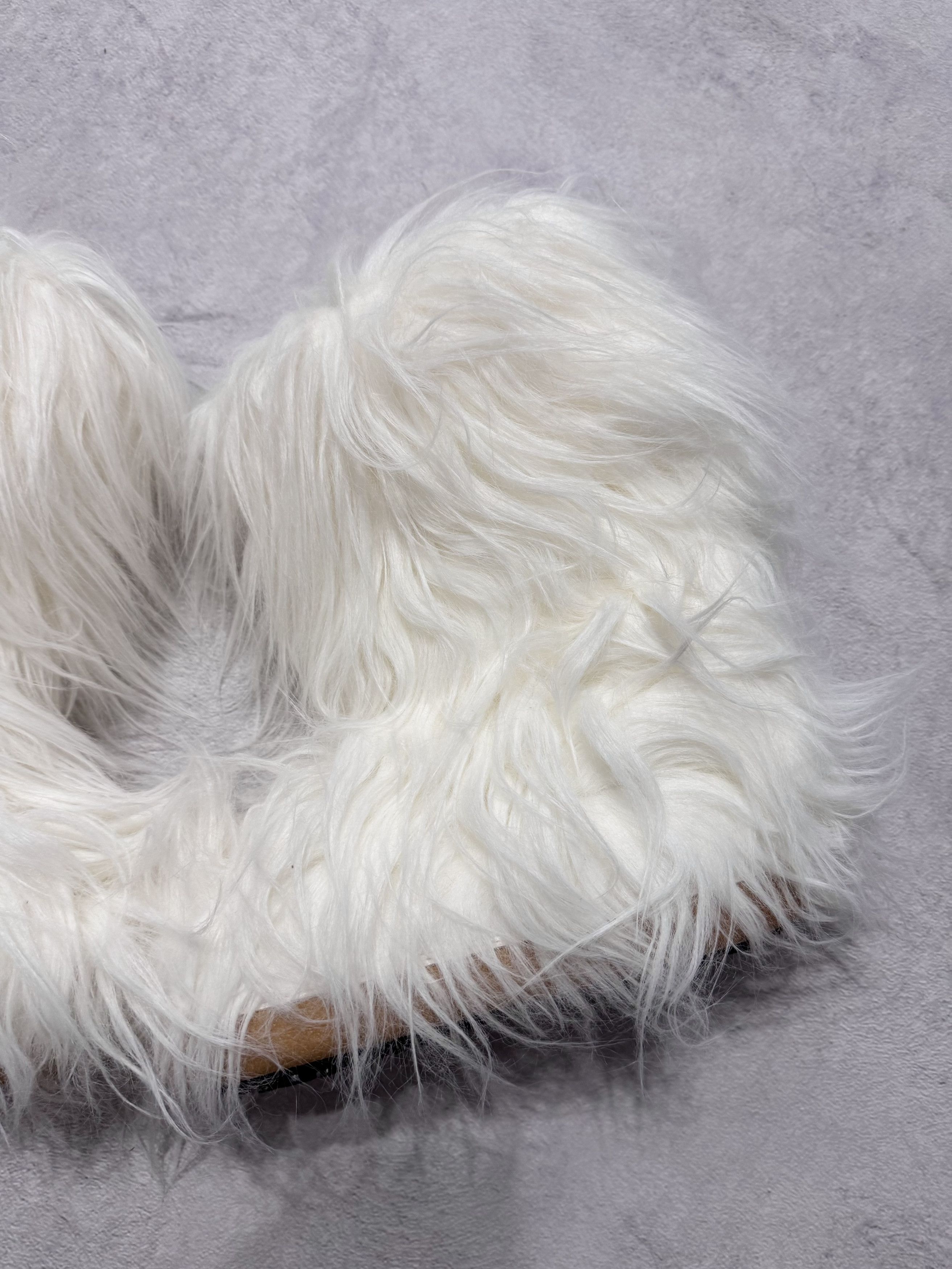 Bata Deadstock Y2K Bata Yeti White Fur Mohair Moon Boots 38-40 Size US 9 / IT 39 - 9 Thumbnail