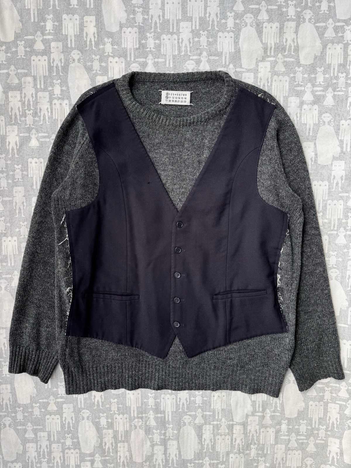 Maison Margiela Maison Martin Margiela AW04 Artisanal Docked Vest Sweater Size US L / EU 52-54 / 3 - 1 Thumbnail