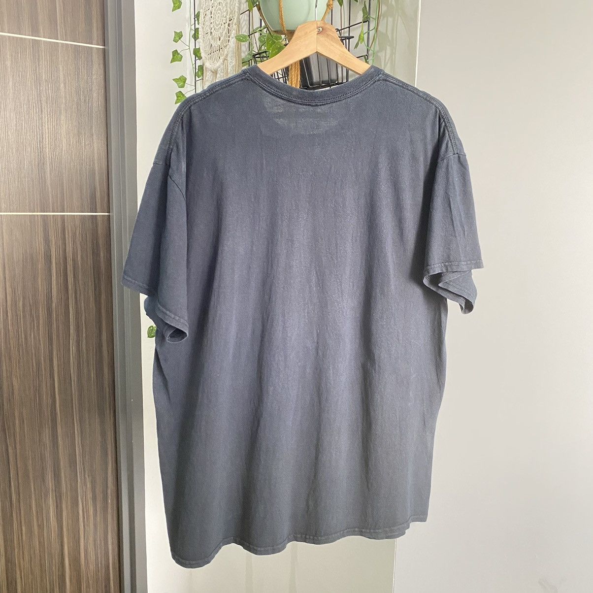 Grateful Dead Thrashed Faded Vintage Grateful Dead Band ERD GRUNGE TSHIRT Size US XL / EU 56 / 4 - 5 Thumbnail