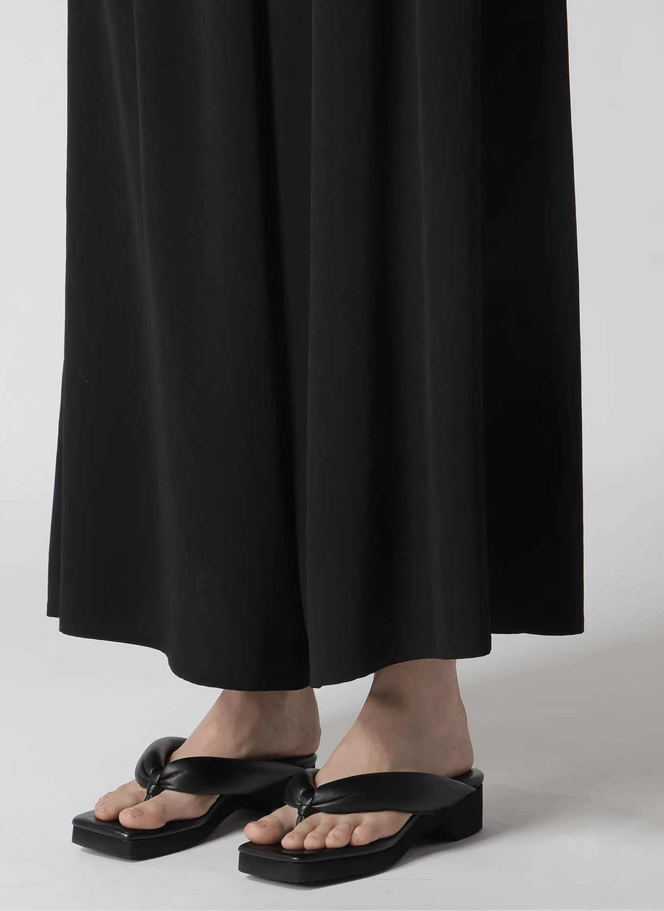 Yohji Yamamoto Yohji Yamamoto Collections - Crepe De Chine Skirt Pants Size 26" / US 2 / IT 38 - 7 Thumbnail