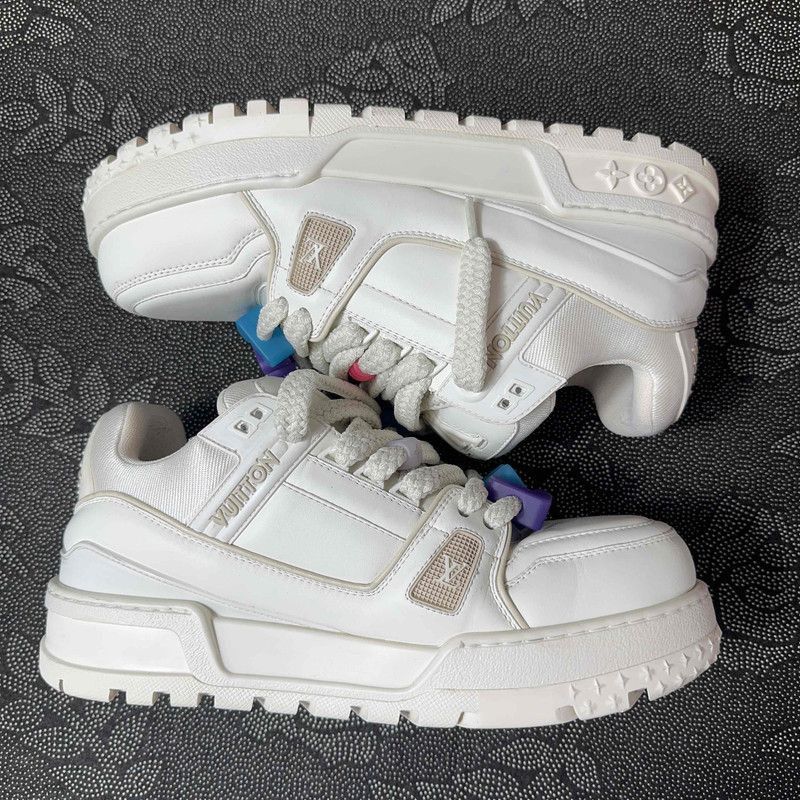 Louis Vuitton Louis Vuitton Trainer Maxi Low-Top Sneakers for Men -2508 Size US 9.5 / EU 42-43 - 5 Thumbnail