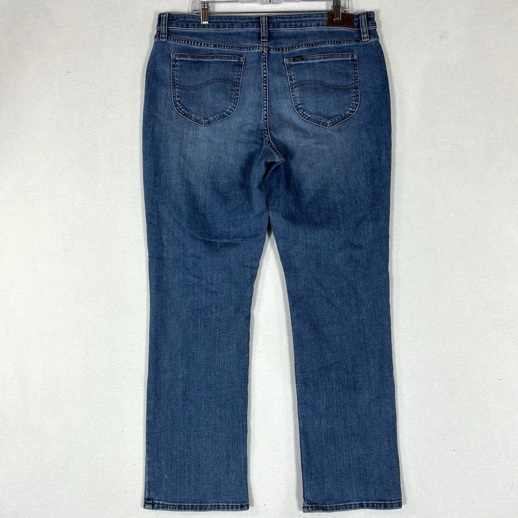Lee Lee Regular Fit Jeans Womens 16M 5-Pocket Denim Blue Straight Mid Rise 31in Inseam Size 38" / US 16 / IT 52 - 7 Thumbnail