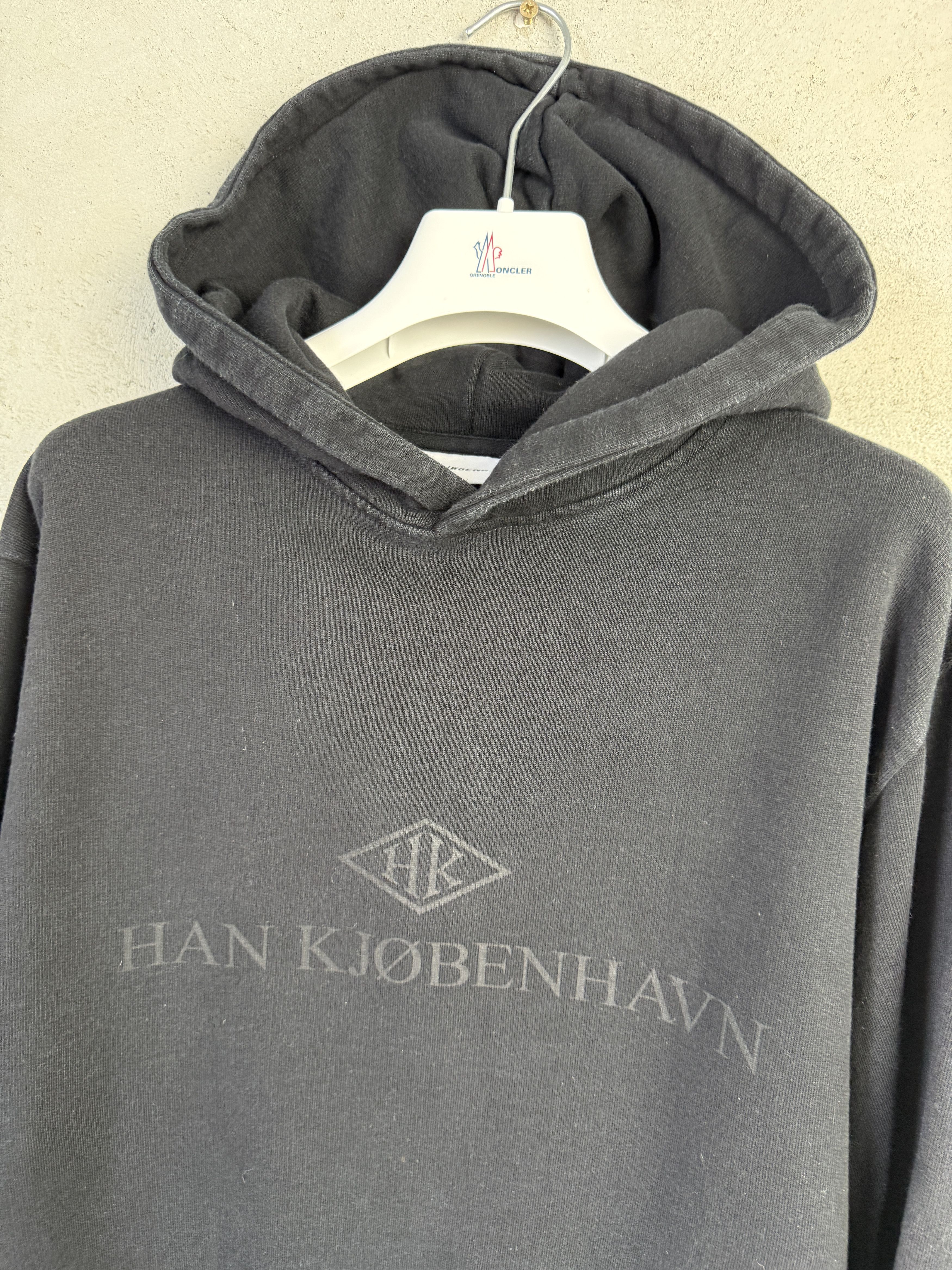 Han Kjobenhavn Han Kjobenhavn big logo hoodie casual heavy Size US M / EU 48-50 / 2 - 2 Thumbnail