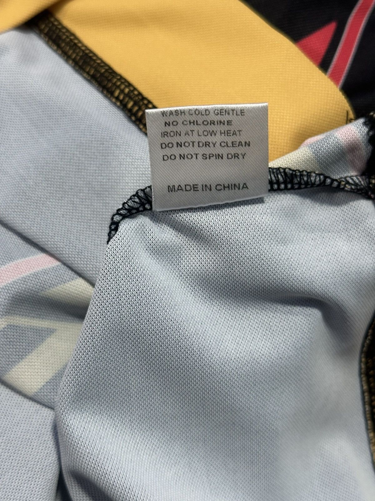 Vale Vale “Dreams” Futball Jersey Size US L / EU 52-54 / 3 - 4 Thumbnail