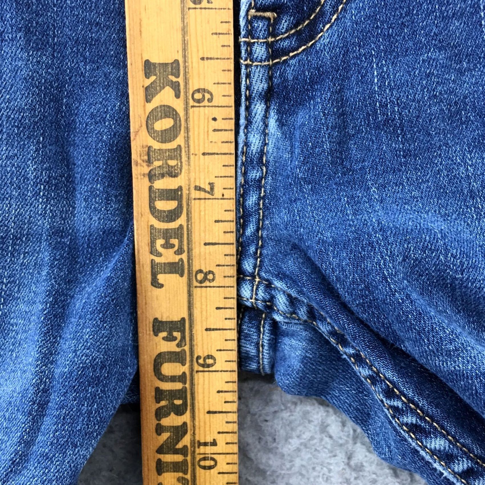 Calvin Klein Calvin Klein Skinny Jeans Womens 28x31 Blue Denim Low Rise Zip Jeans Size 28" / US 6 / IT 42 - 7 Thumbnail