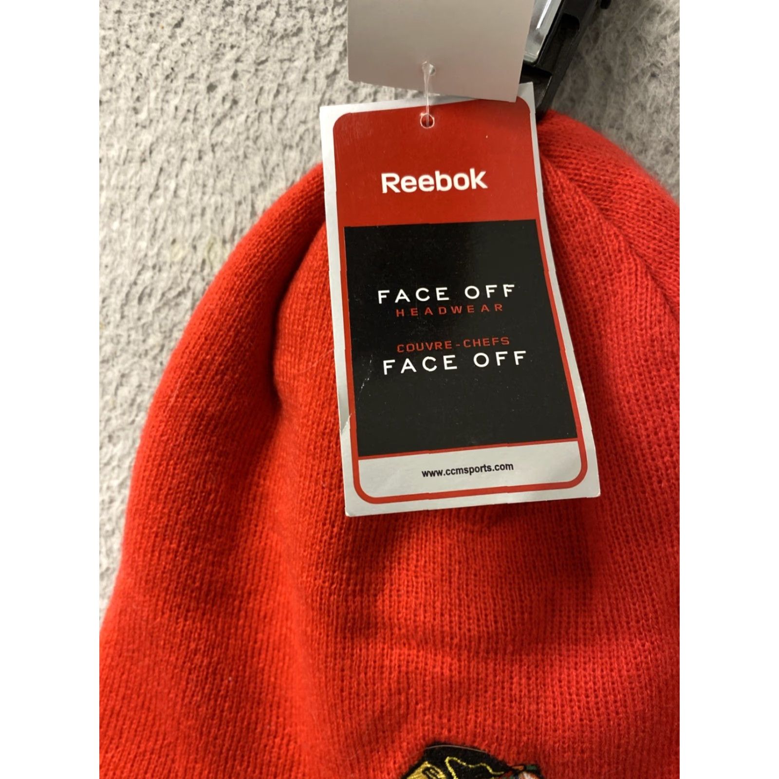 NHL NHL Blackhawks Knit Cap Hat Adult One Size Red Winter Tassle NWT Size ONE SIZE - 3 Thumbnail