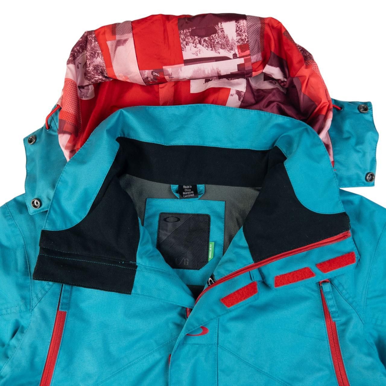 Oakley Vintage Oakley Zip Up Snowboarding Jacket Size L Size US L / EU 52-54 / 3 - 3 Thumbnail