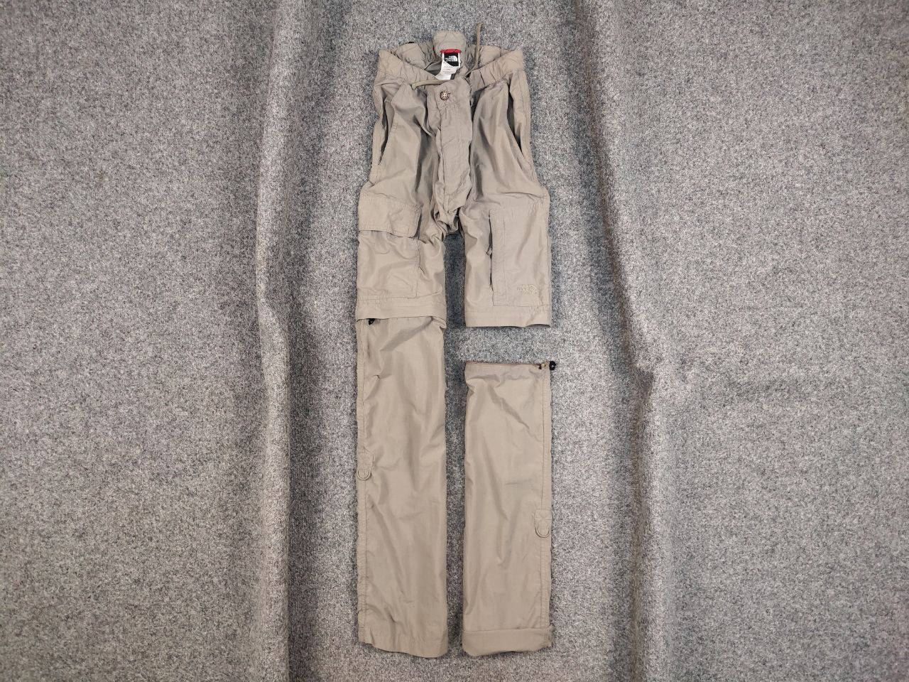 The North Face Vintage 90's The North Face Cargo Beige Track Pants x Shorts Size US 34 / EU 50 - 1 Thumbnail