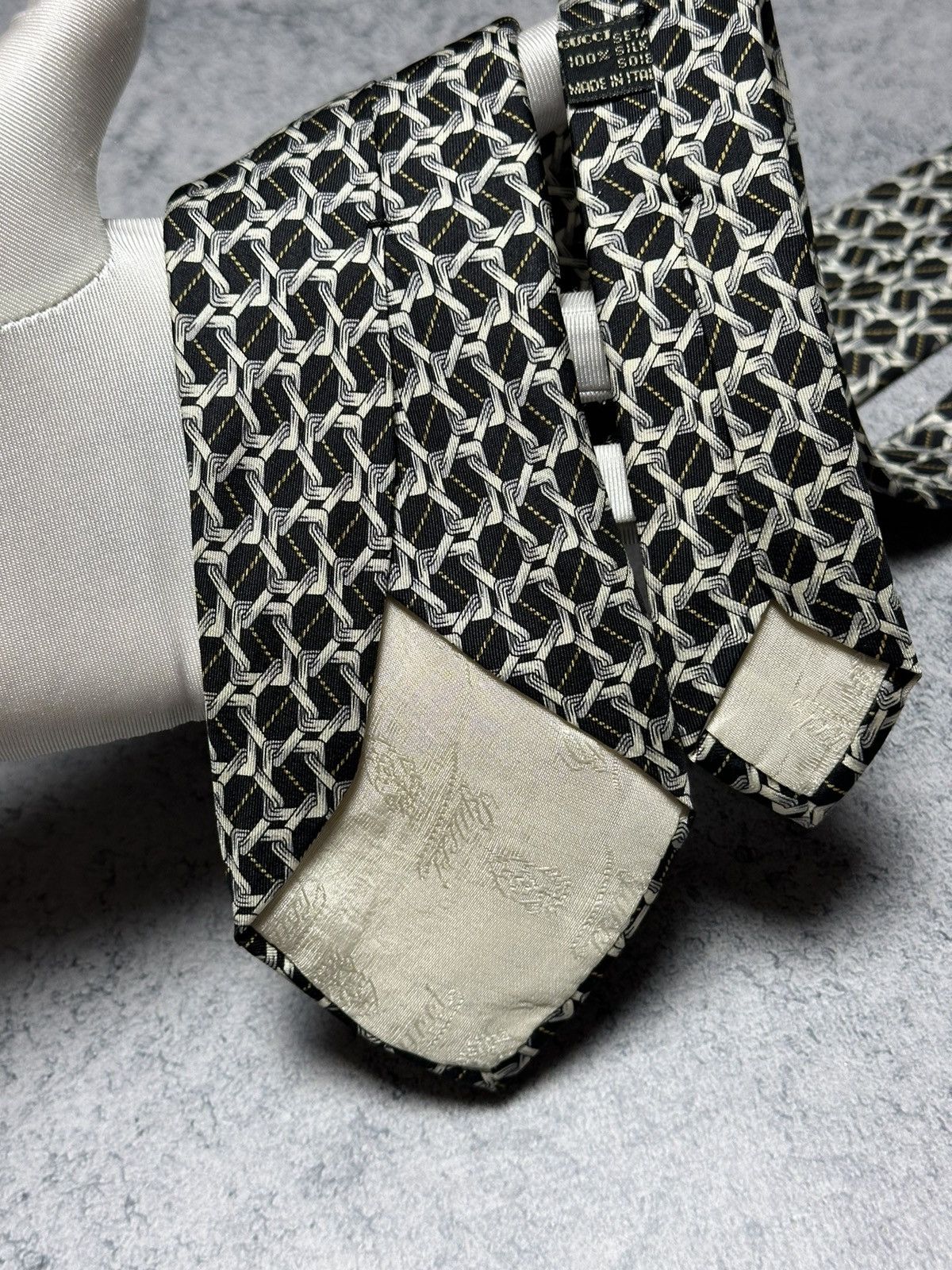 Gucci Vintage Gucci Monogram Silk Tie Size ONE SIZE - 8 Thumbnail
