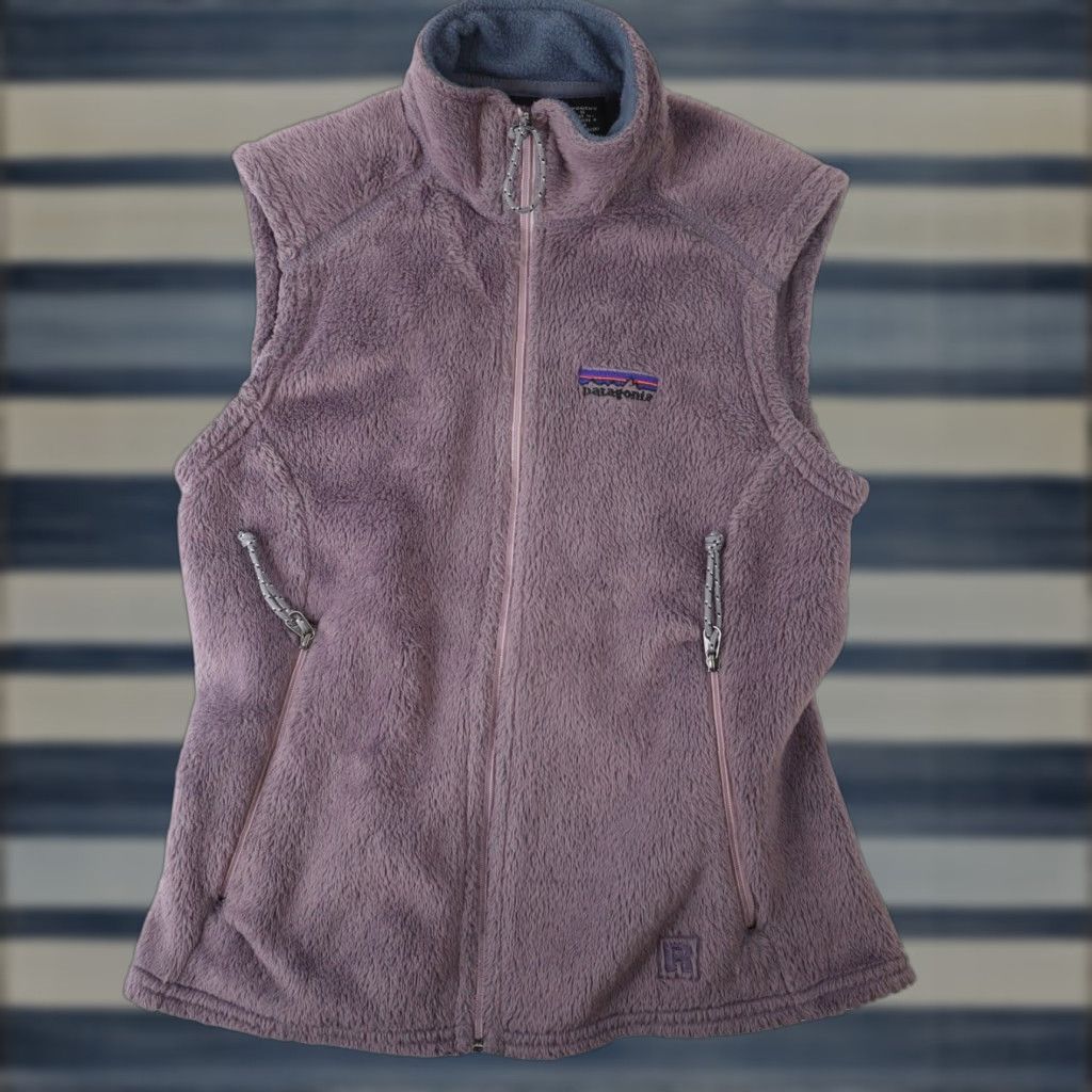 Patagonia VINTAGE Patagonia Womens Small Regulator Deep Pile Fleece Vest Purple Vest Womens Small Regular XS? Size S / US 4 / IT 40 - 1 Thumbnail