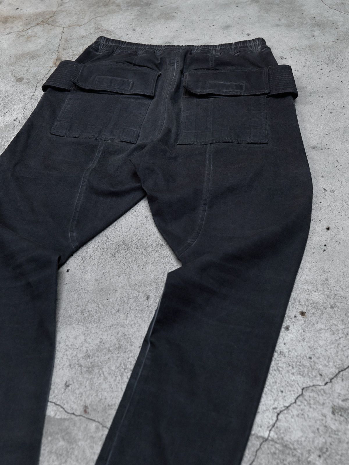 Rick Owens Drkshdw RICK OWENS DRKSHDW CREATCH CARGO PANTS - DARK DUST Size US 31 - 8 Thumbnail
