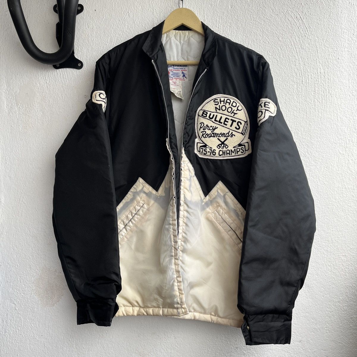 Other VINTAGE 1976 CANADA SHADY NOOK BULLETS 75-76 CHAMPS JACKET Size US L / EU 52-54 / 3 - 1 Thumbnail