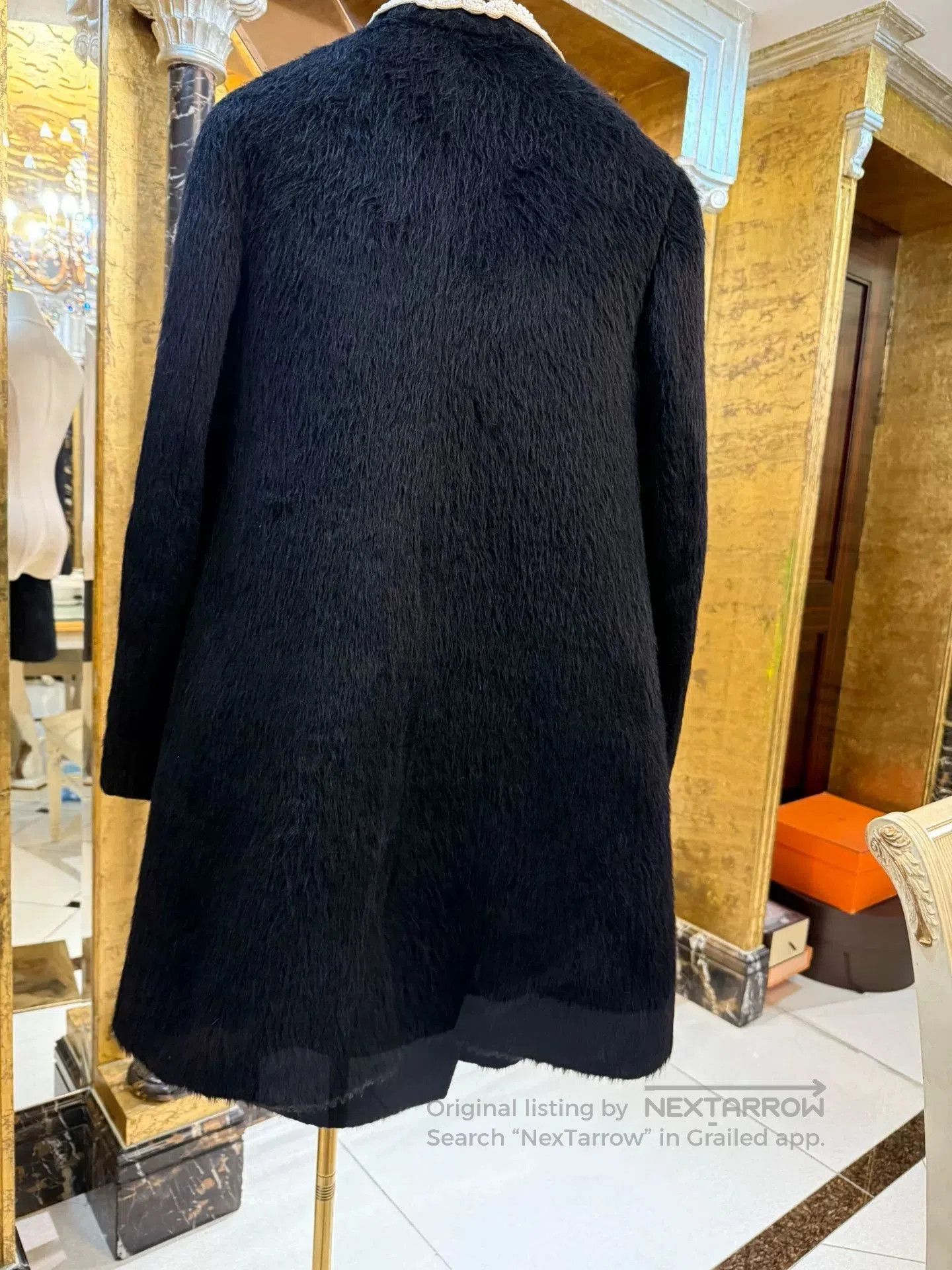 Valentino Valentino Alpaca Fur Studded Collar Coat. Size US M / EU 48-50 / 2 - 7 Thumbnail