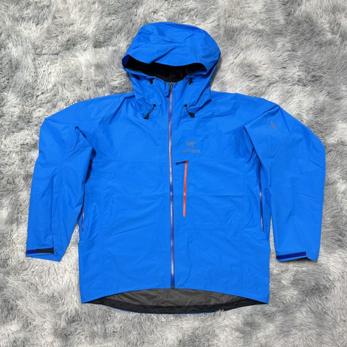 Arc'teryx Arc'teryx GORE-TEX Paclite Shell | Size XL | Blue | Like New Size US XL / EU 56 / 4 - 1 Thumbnail