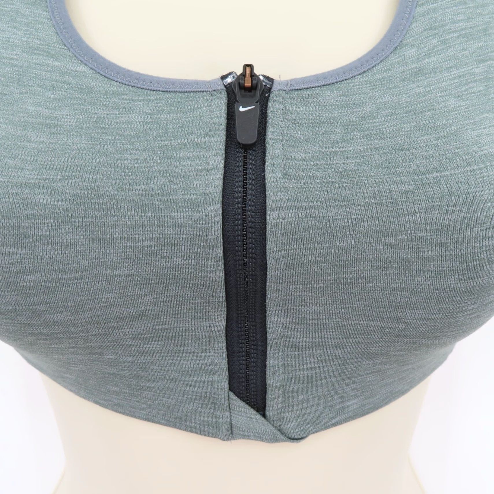 Nike VINTAGE NIKE Womens XS Front Closure Zip Sports Bra Padded Wireless Racerback Size ONE SIZE - 3 Thumbnail
