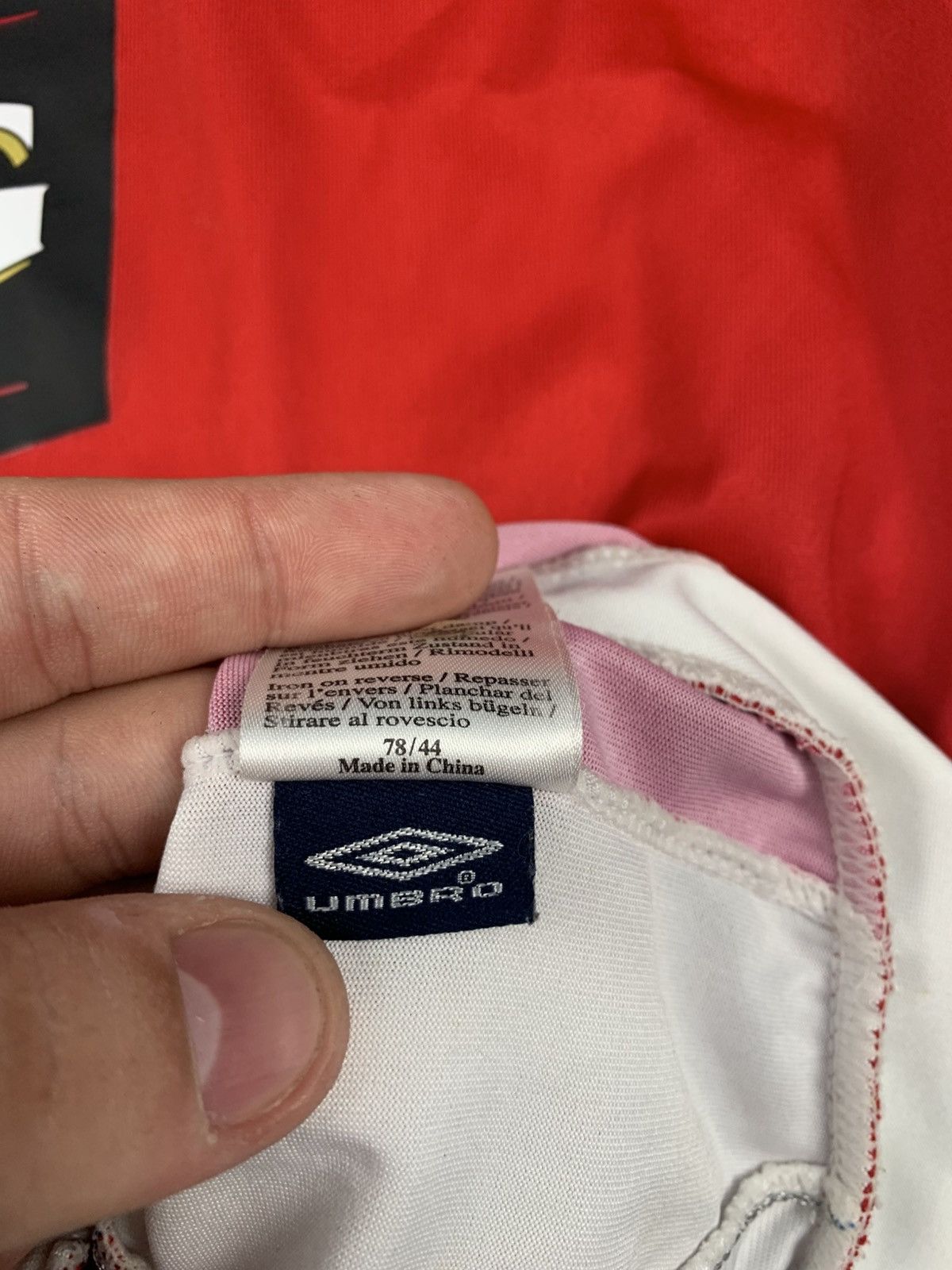 Umbro Rangers 2006/2007 Umbro Away Football Shirt Size M MCKIM 7 Size US M / EU 48-50 / 2 - 5 Thumbnail
