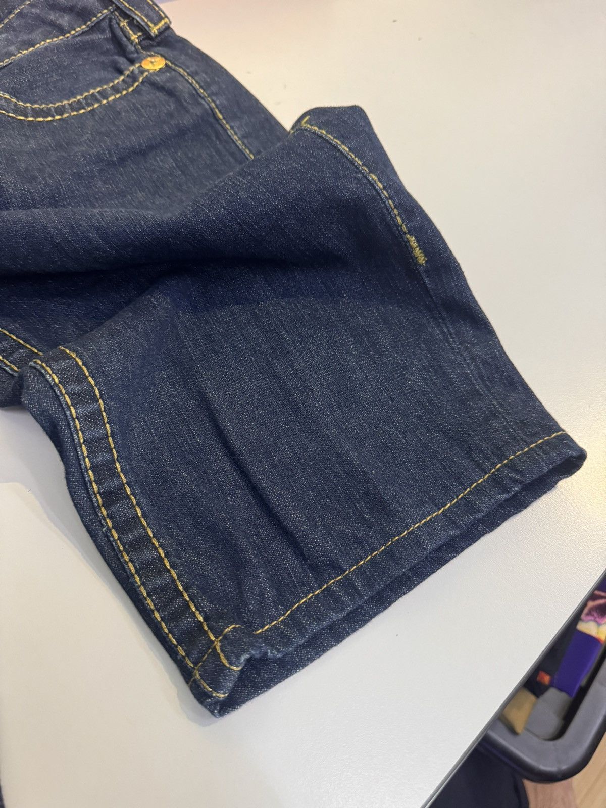 True Religion True Religion Short Denim Pant size 30” Size 30" / US 8 / IT 44 - 7 Thumbnail