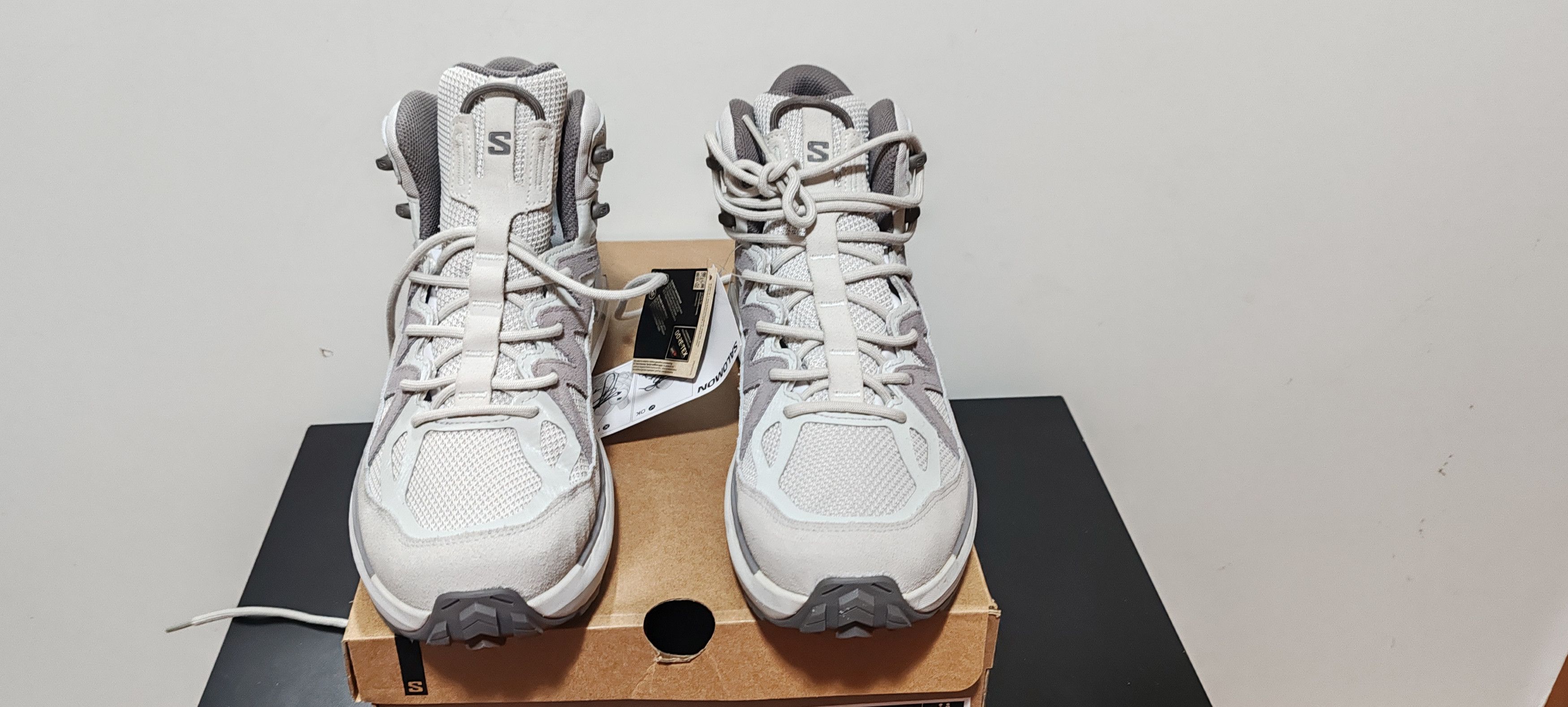 Salomon Salomon Odyssey ELMT MiD GTX /Metal /Lunar Tg:42 2/3 Size US 9.5 / EU 42-43 - 17 Thumbnail