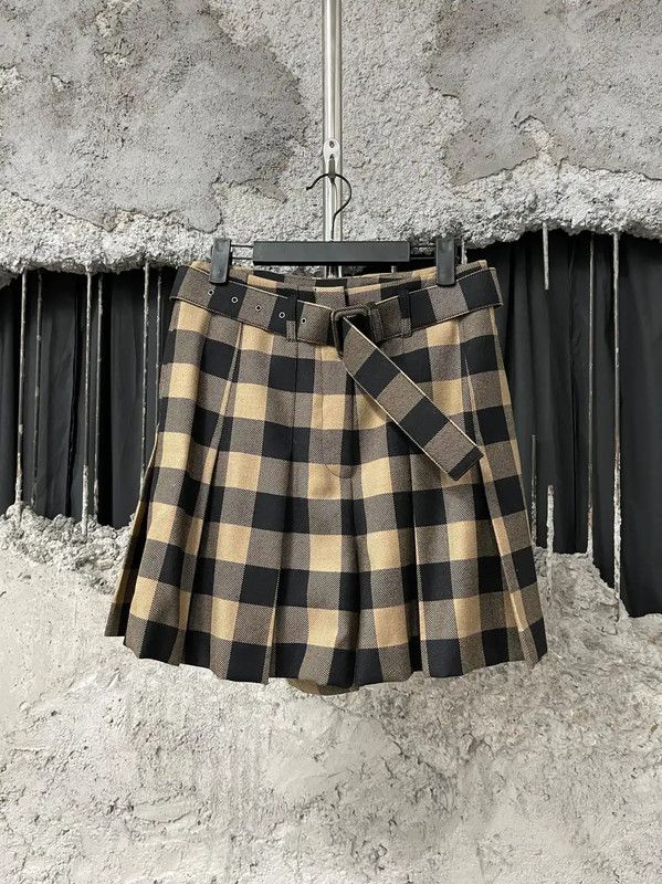 Dior Dior Color-Blocked Pleated Skirt for Women 0089 Size 36" / US 14 / IT 50 - 1 Thumbnail