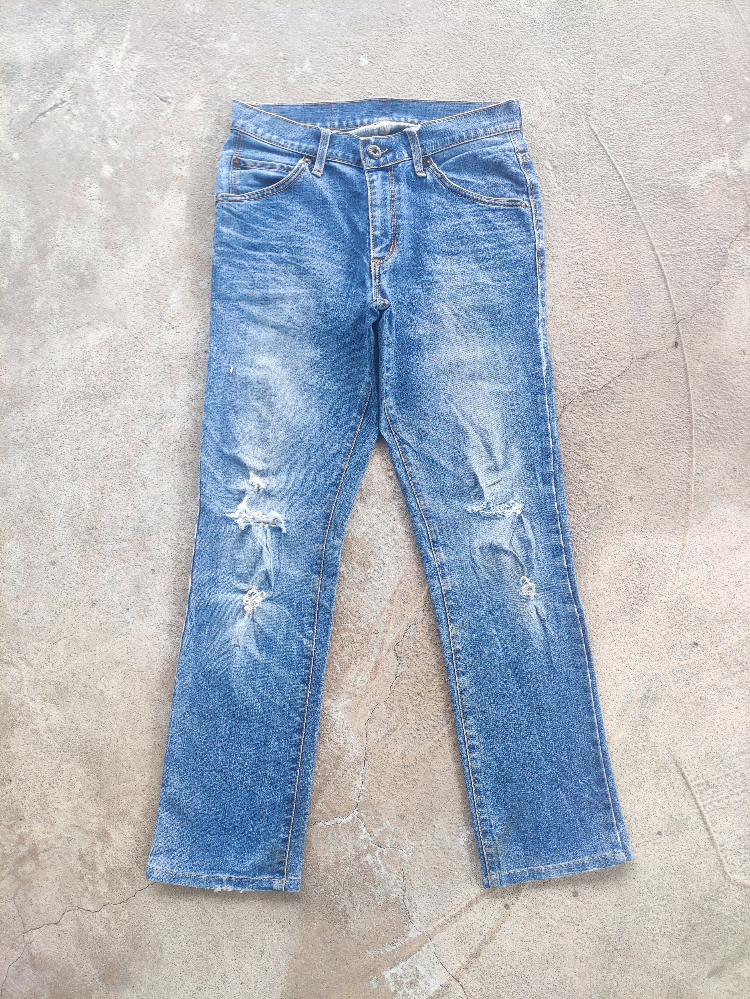 Edwin Vintage Edwin Distress Faded Denim Jean Size US 30 / EU 46 - 1 Thumbnail