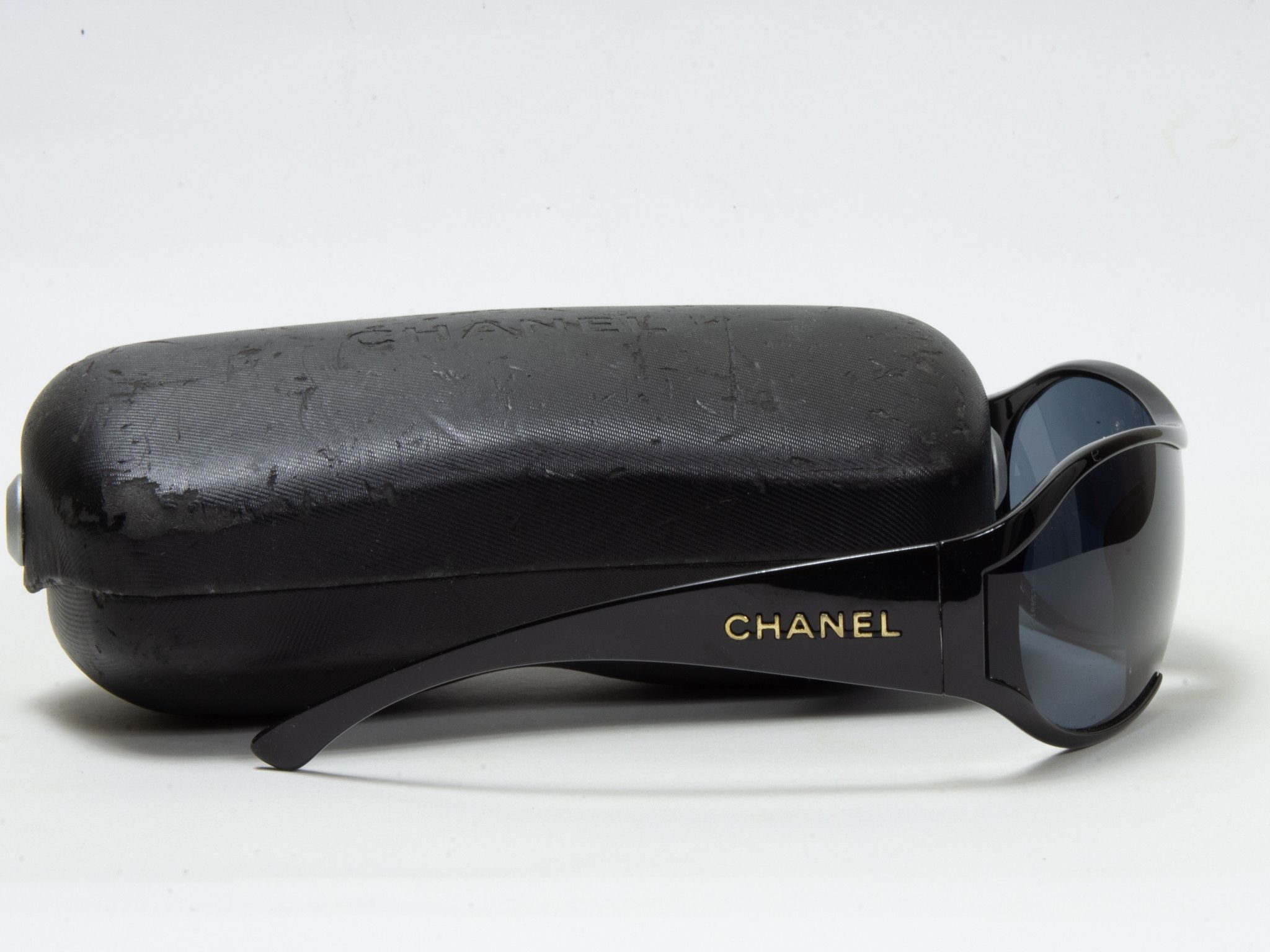 Chanel VINTAGE CHANEL SUNGLASSES IN BLACK Size ONE SIZE - 7 Thumbnail